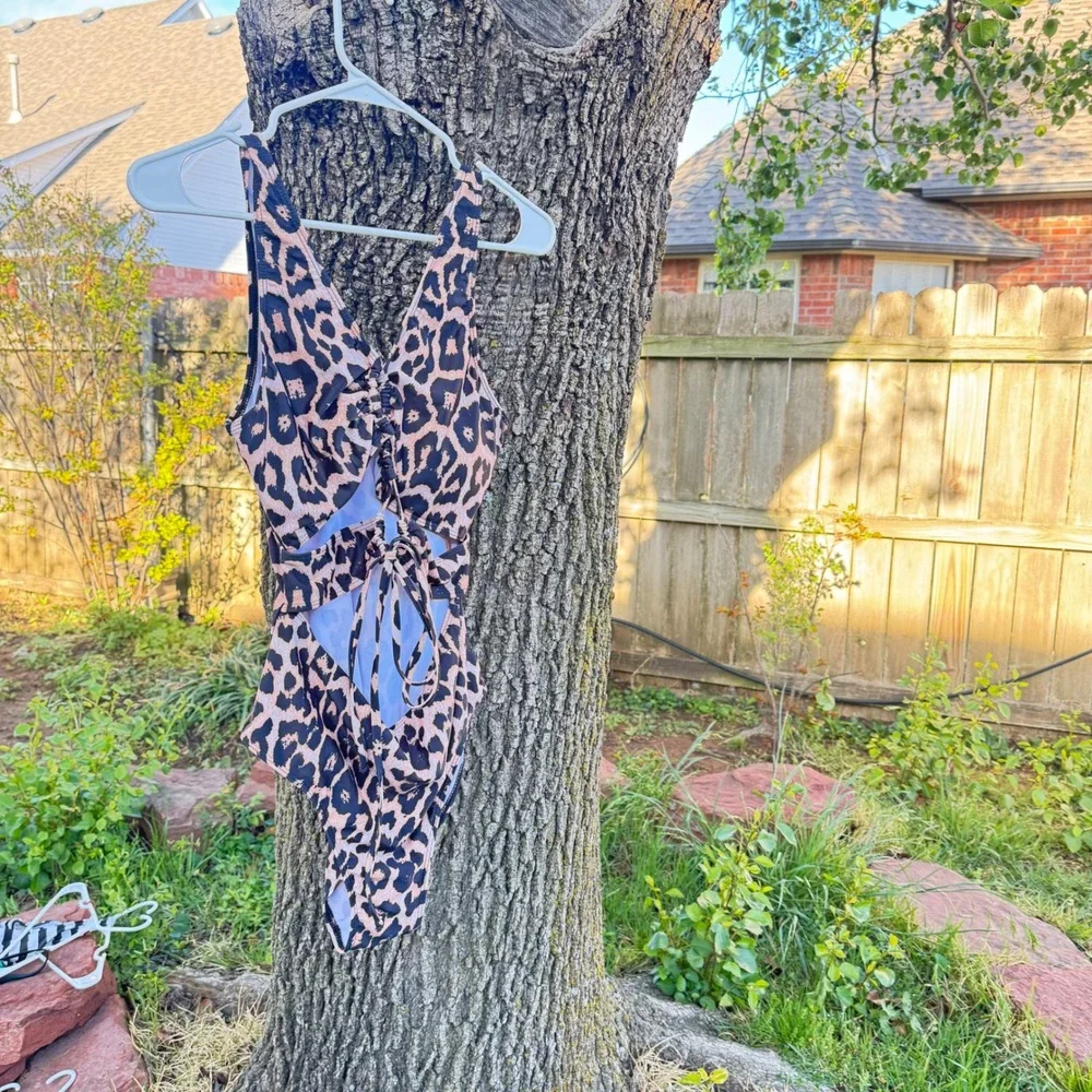 Leopard Print Lace Up Cut Out One Piece Swimsuit Brown Animal‎ Print Size 0XL